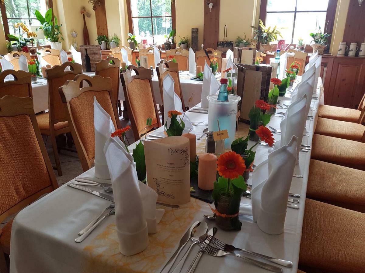 Waldgasthof & Hotel Alberthoehe Lichtenstein  Εξωτερικό φωτογραφία